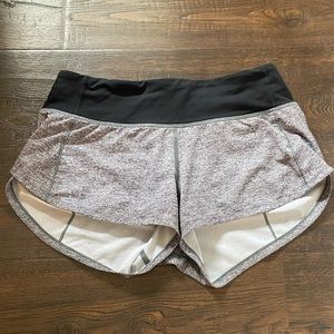 Size 2  Lululemon Heather gray speed up short (2.5 inseam)